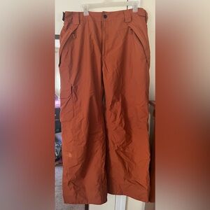 THE NORTH FACE 
Men’s Freedom Pant Snow/Ski Pant
LIKE NEW